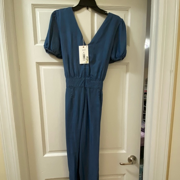 Chelsea and Violet Denim Jumpsuit Size M Brand New - Picture 3 of 7